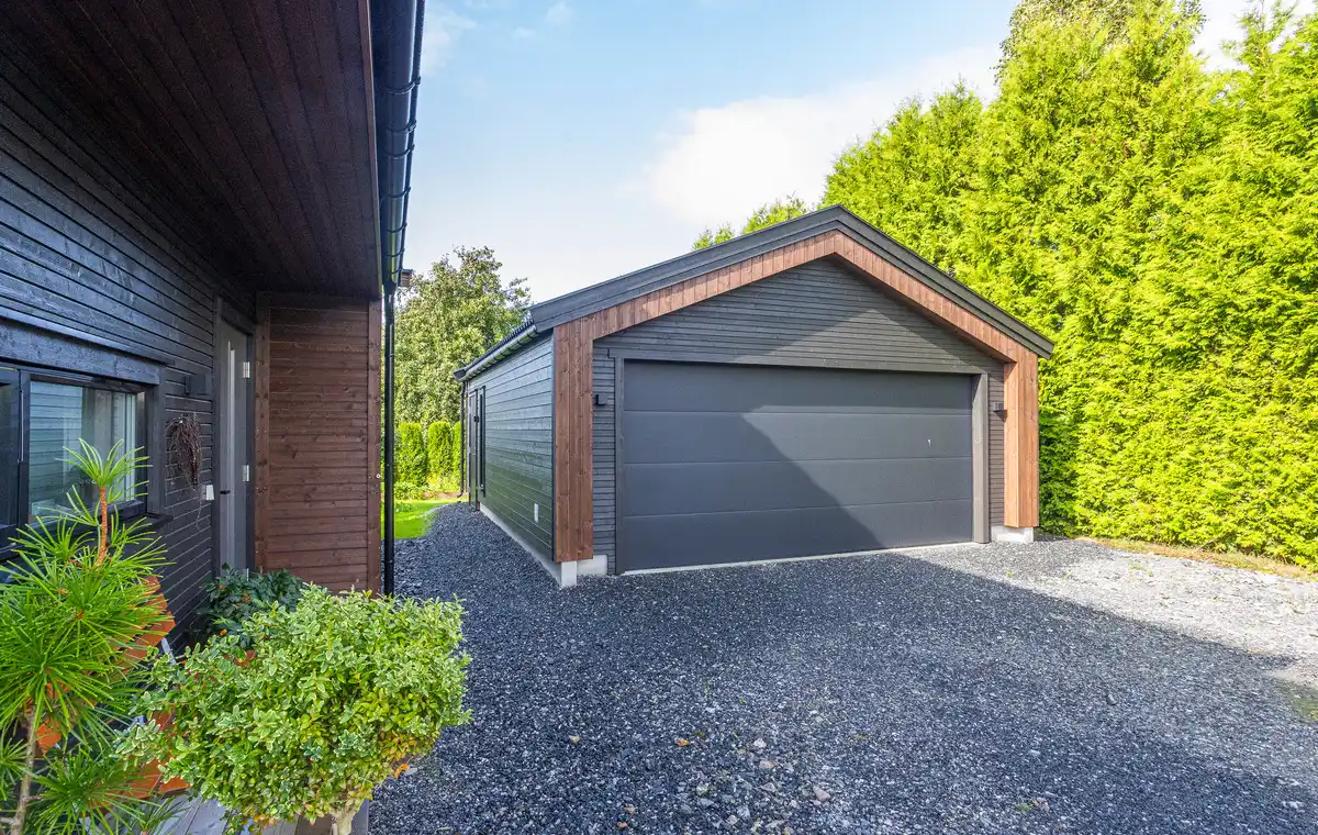 <a href='/bilder/referanser/saltak-enkel/0a5a1884 justert.jpg' download>Last ned bilde</a>